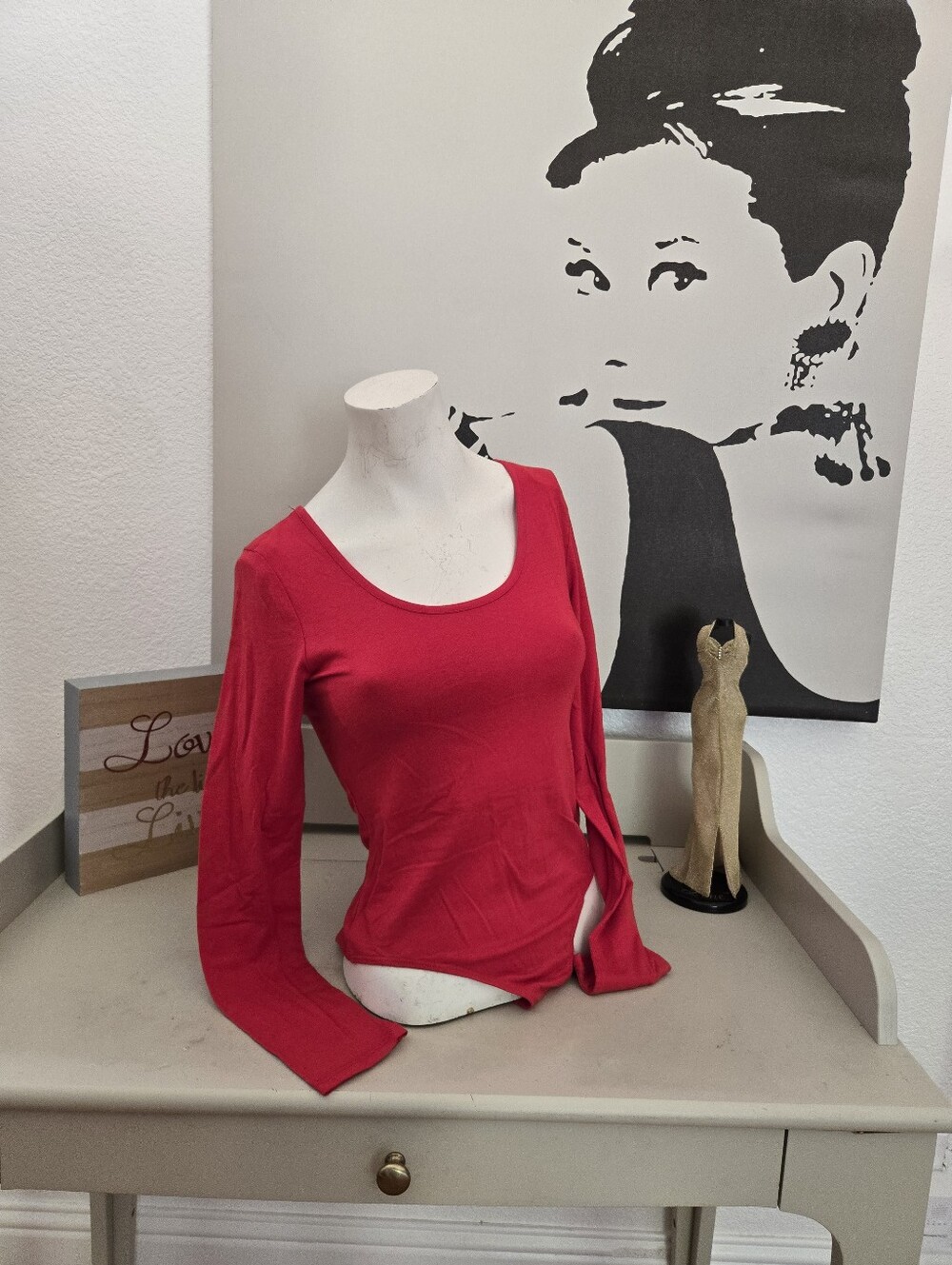 NWT Women’s Heart & Hips Scoop Neck Long Sleeve Bodysuit Top - Red Size Medium